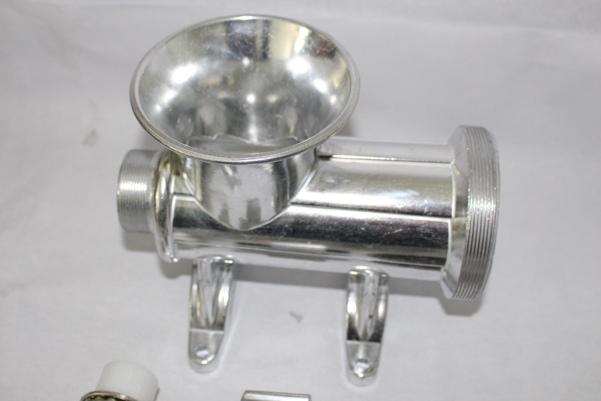 32號(hào)鋁合金大型電動(dòng)絞肉機(jī)商用絞糍粑辣椒機(jī)碎雞骨架碎魚灌腸機(jī)