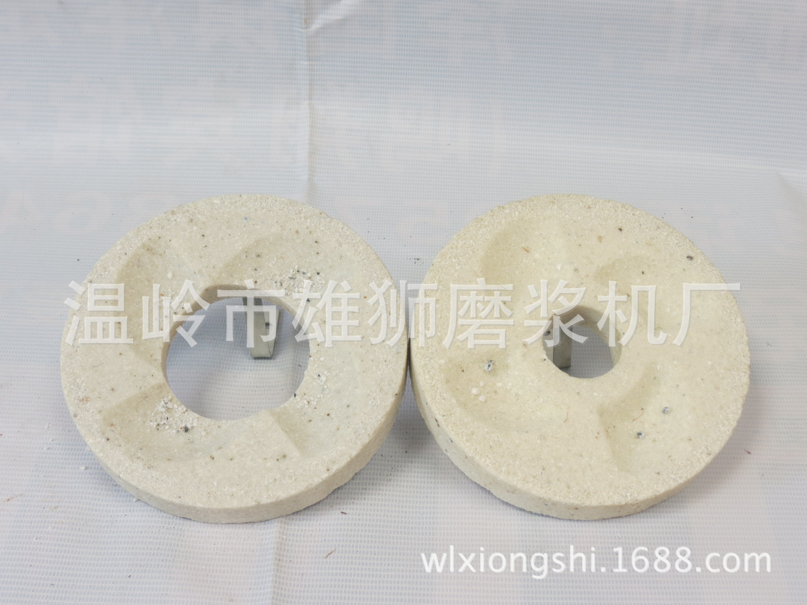 粉碎磨粉機(jī)磨漿機(jī) 電動石磨 商用豆?jié){機(jī) 磨米漿 磨粉磨漿干濕兩用