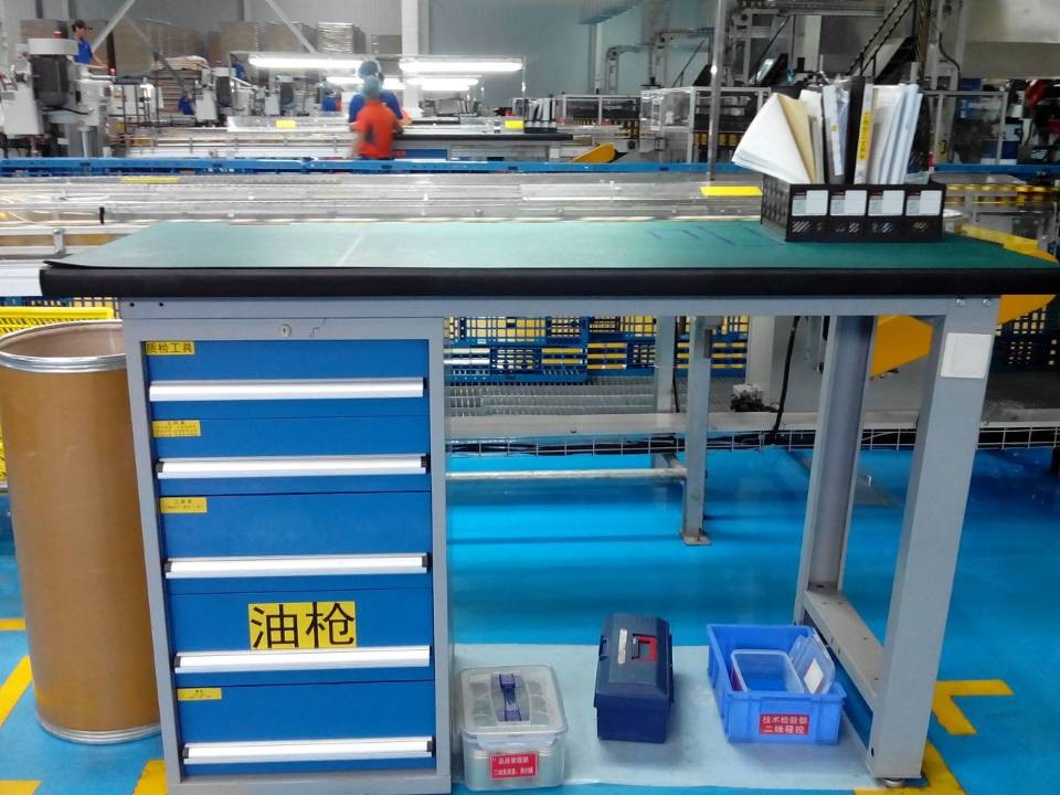 廠家直銷生產(chǎn)線移動(dòng)工作臺(tái) 定做雙層工作桌升降工作臺(tái)批發(fā)
