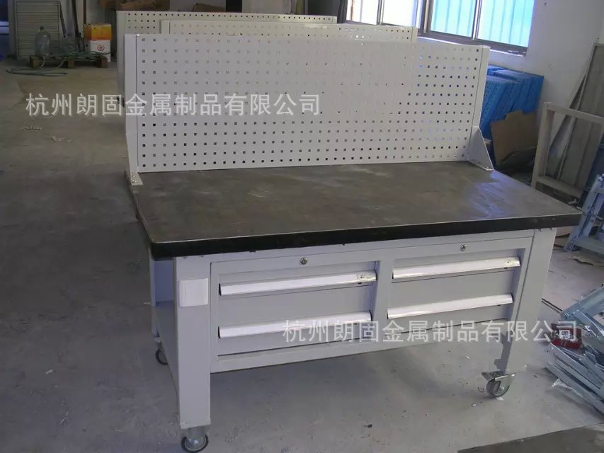 廠家直銷生產(chǎn)線移動(dòng)工作臺(tái) 定做雙層工作桌升降工作臺(tái)批發(fā)